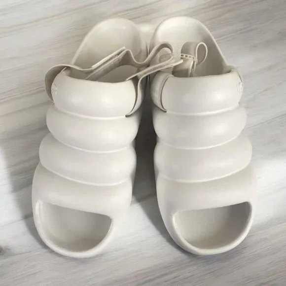 NWT UGG Aww Yeah Eva Platform Slide Sandals Bright White Size 8 - Picture 6 of 11